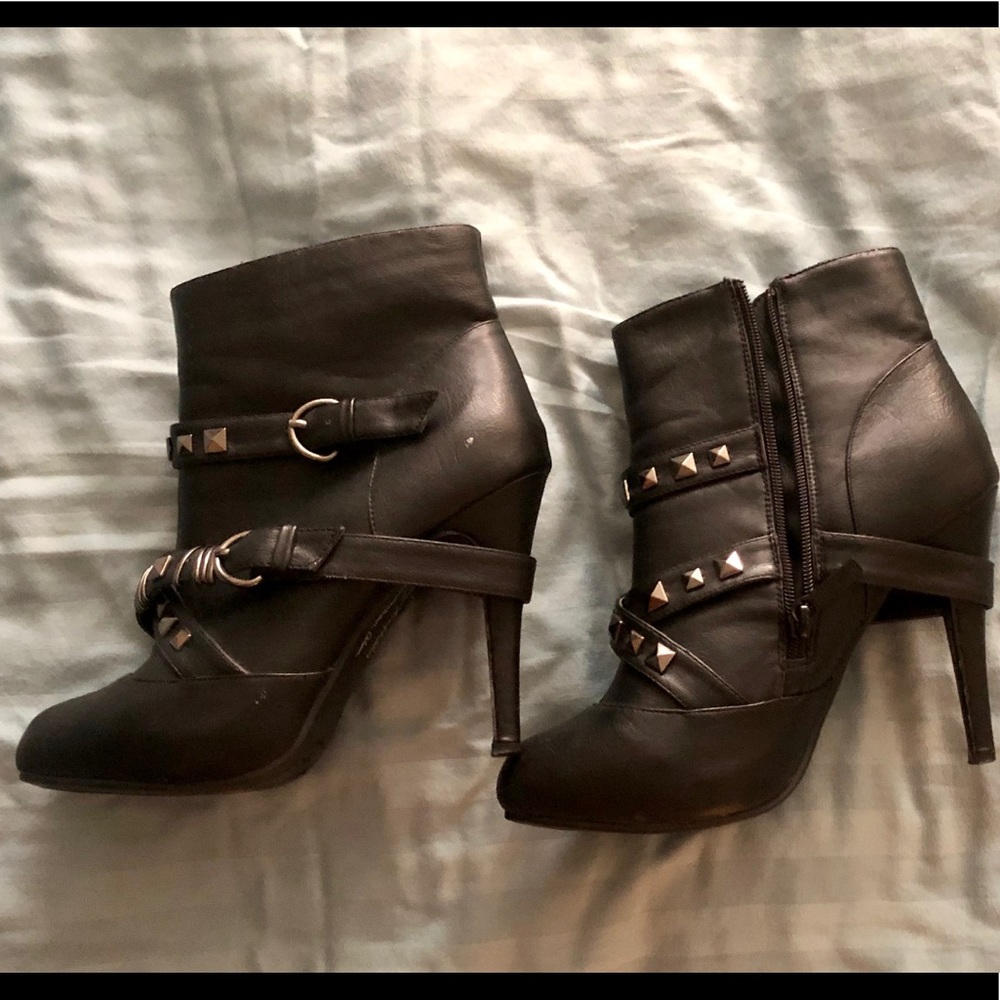Kardashian Kollection black ankle boots